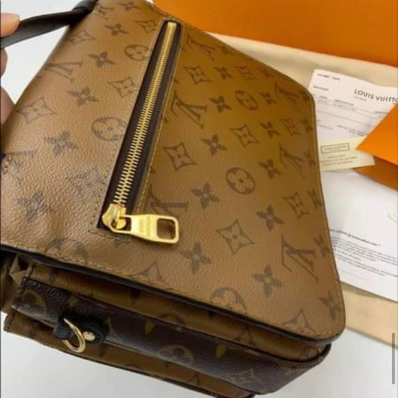 Louis Vuitton Pochette SOLD - Picture 7 of 11